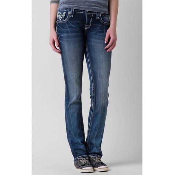 ❌SOLD❌ Rock Revival Betty Straight Stretch Jeans - Picture 1 of 6